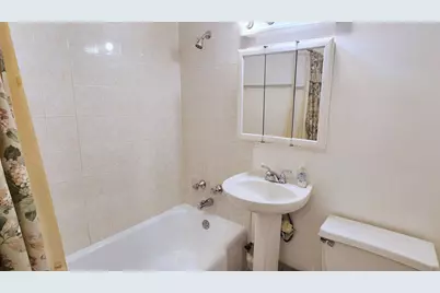 2606 W Balmoral Avenue #311, Chicago, IL 60625 - Photo 9