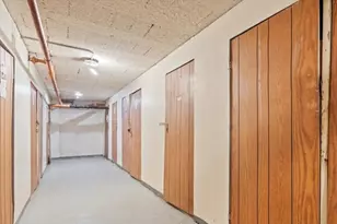 2606 W Balmoral Ave, Chicago, IL 60625 - Photo 13