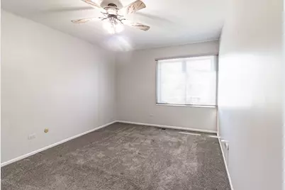 414 Inverrary Lane #414, Deerfield, IL 60015 - Photo 11