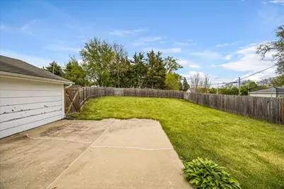 274 Kossuth Street, South Elgin, IL 60177 - Photo 13