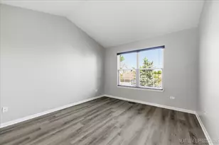 2940 White Thorn Cir, Naperville, IL 60564 - Photo 23