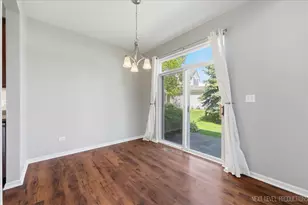 2940 White Thorn Cir, Naperville, IL 60564 - Photo 11