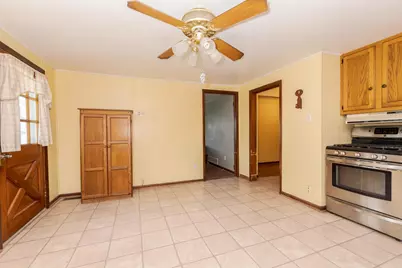 302 Norton Street, Cabery, IL 60919 - Photo 17