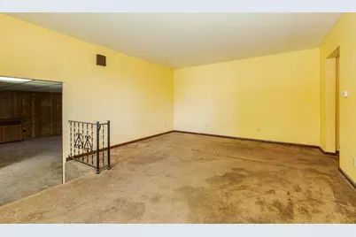 302 Norton Street, Cabery, IL 60919 - Photo 13