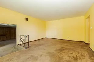302 Norton St, Cabery, IL 60919 - Photo 13