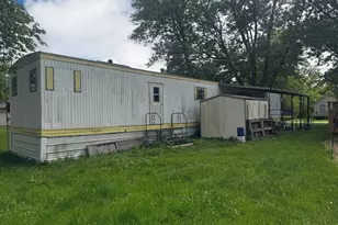 302 Norton St, Cabery, IL 60919 - Photo 41