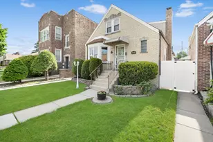 6422 S Komensky Ave, Chicago, IL 60629 - Photo 3