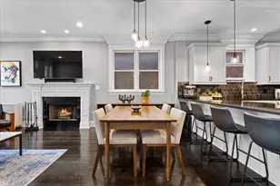 823 W Wolfram St, Chicago, IL 60657 - Photo 3