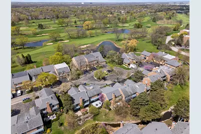 39 The Court Of Cobblestone Court, Northbrook, IL 60062 - Photo 39