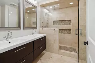 39 The Ct Of Cobblestone Ct, Northbrook, IL 60062 - Photo 19