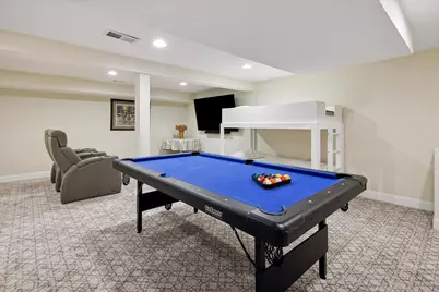 39 The Court Of Cobblestone Court, Northbrook, IL 60062 - Photo 25