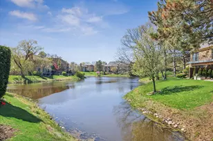 39 The Ct Of Cobblestone Ct, Northbrook, IL 60062 - Photo 41