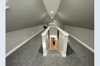 8136 S Luella Avenue, Chicago, IL 60617 - Photo 29