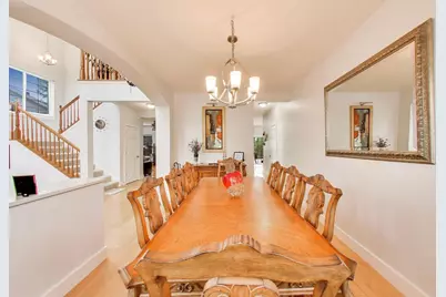 437 N Crooked Lake Lane, Lindenhurst, IL 60046 - Photo 9