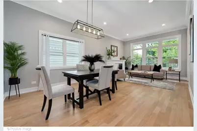 3107 N Oakley Avenue, Chicago, IL 60618 - Photo 5