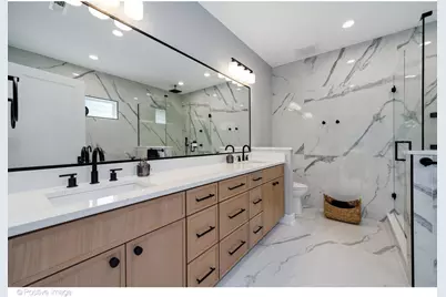 3107 N Oakley Avenue, Chicago, IL 60618 - Photo 25