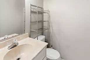 1303 W Prairie St, Marion, IL 62959 - Photo 17