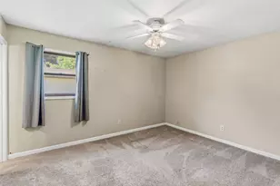 1303 W Prairie St, Marion, IL 62959 - Photo 15