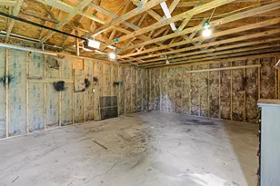 1303 W Prairie St, Marion, IL 62959 - Photo 21