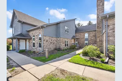 43 Foxcroft Road #135, Naperville, IL 60565 - Photo 1