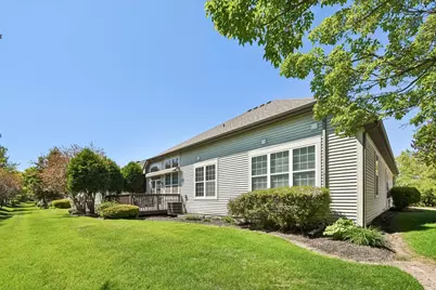 2261 Creekwood Drive, Mundelein, IL 60060 - Photo 25