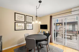 3438 N Monticello Ave, Chicago, IL 60618 - Photo 9