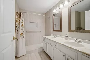 109 Meadowbrook Ln, Lake Bluff, IL 60044 - Photo 11