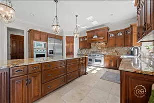 1116 Heatherton Dr, Naperville, IL 60563 - Photo 15