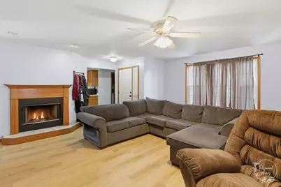 196 E First Street, Manteno, IL 60950 - Photo 13