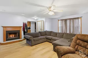 196 E 1st St, Manteno, IL 60950 - Photo 13