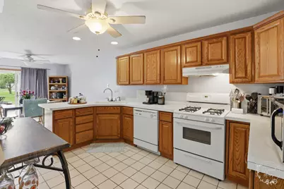 196 E First Street, Manteno, IL 60950 - Photo 15