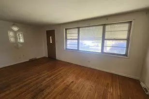 11719 S Throop St, Chicago, IL 60643 - Photo 5