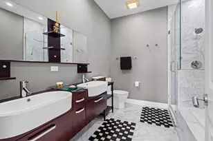 3559 W Montrose Ave, Chicago, IL 60618 - Photo 9