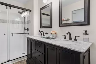 30404 Fowler Cir, Warrenville, IL 60555 - Photo 13