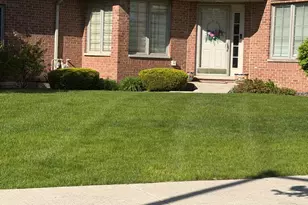 6723 Pondview Dr, Tinley Park, IL 60477 - Photo 1
