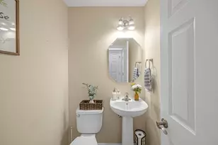 1513 Yellowstone Dr, Streamwood, IL 60107 - Photo 9