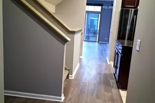 756 N Aspen Dr, Vernon Hills, IL 60061 - Photo 15
