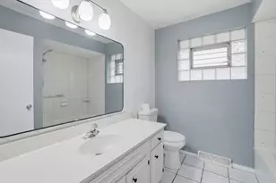 17142 Bernadine St, Lansing, IL 60438 - Photo 9