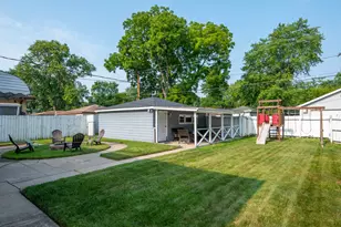 18636 Sherman St, Lansing, IL 60438 - Photo 23