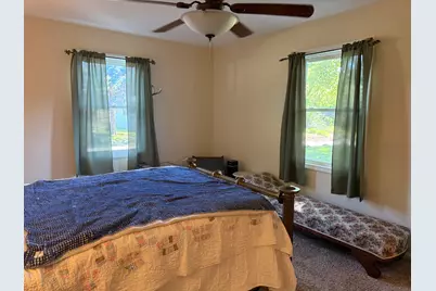 510 Zola Road, Harrisburg, IL 62946 - Photo 17