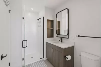 948 W Sunnyside Avenue #509, Chicago, IL 60640 - Photo 9
