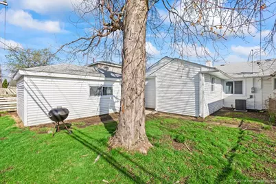 4059 W 90th Street, Hometown, IL 60456 - Photo 19