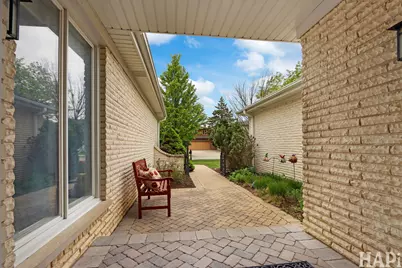 3930 Gloria Court, Glenview, IL 60025 - Photo 3
