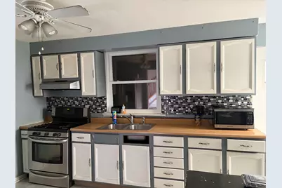 1643 W 32nd Place, Chicago, IL 60608 - Photo 13