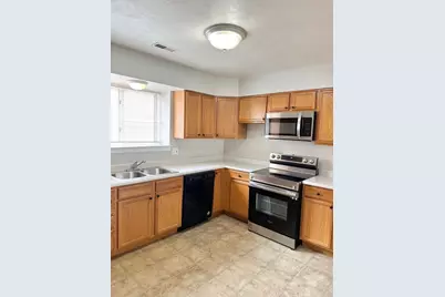 1007 Taft Avenue #2B, Wheaton, IL 60187 - Photo 3