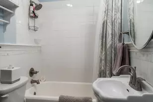 636 N Hickory Ave, Arlington Heights, IL 60004 - Photo 17