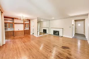 610 S Na Wa Ta Ave, Mount Prospect, IL 60056 - Photo 3