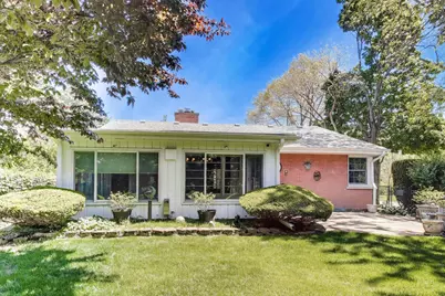 610 S Nawata Avenue, Mount Prospect, IL 60056 - Photo 35