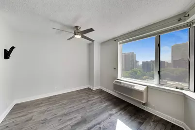 801 S Plymouth Court #1006, Chicago, IL 60605 - Photo 9