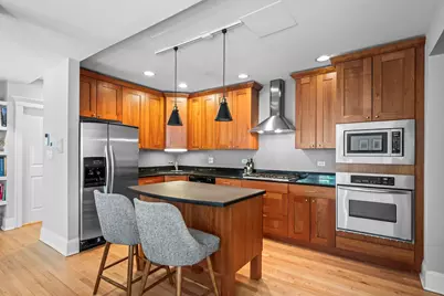1504 W Cullom Avenue #G, Chicago, IL 60613 - Photo 3